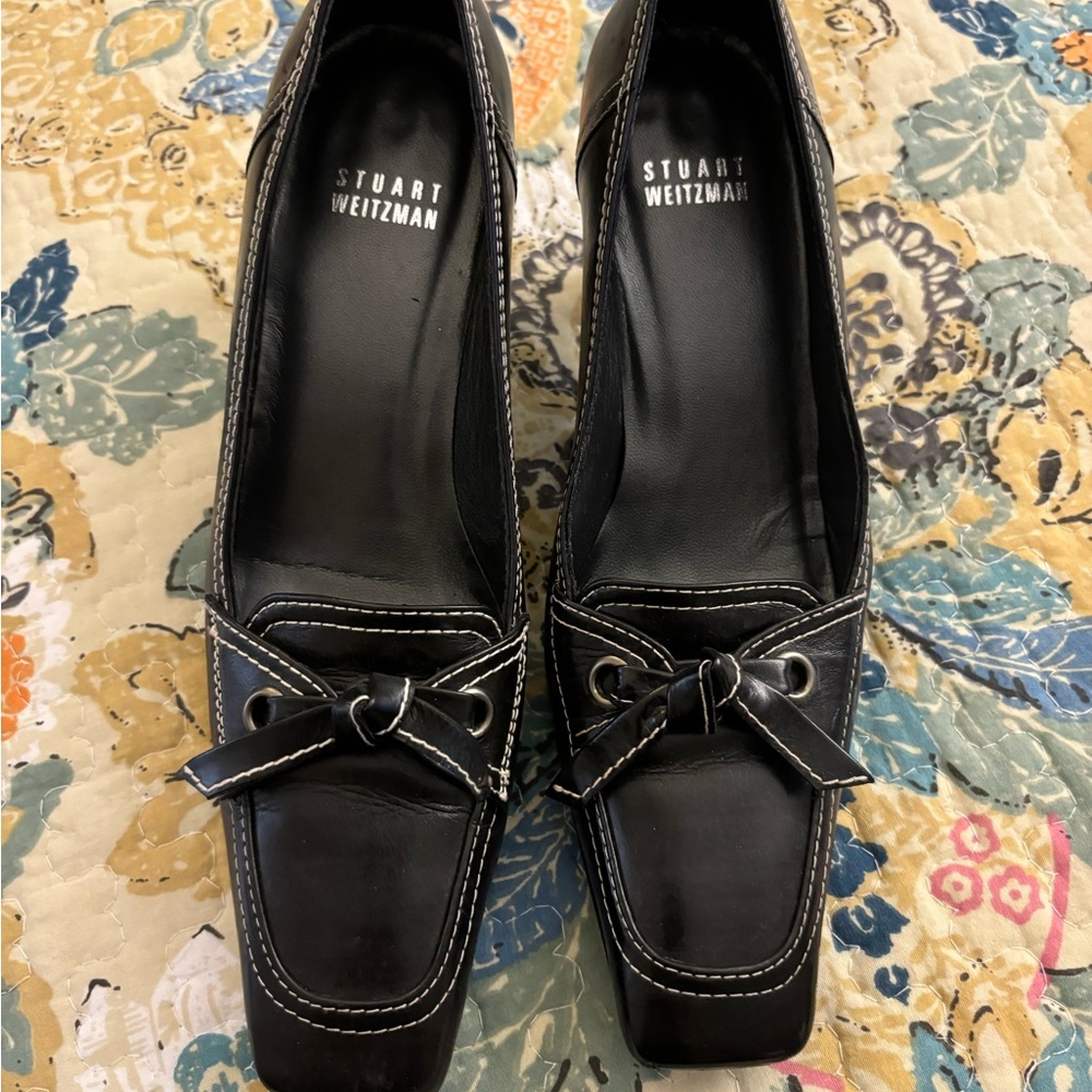 Like new Stuart Weitzman dress heels Size 6